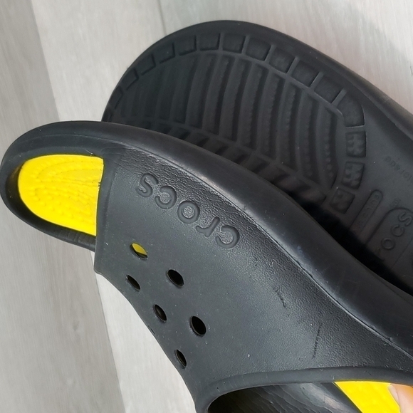 Crocs Mens Outdoor Rubber Sandals Flip flip shoes sz 13 - Picture 8 of 11